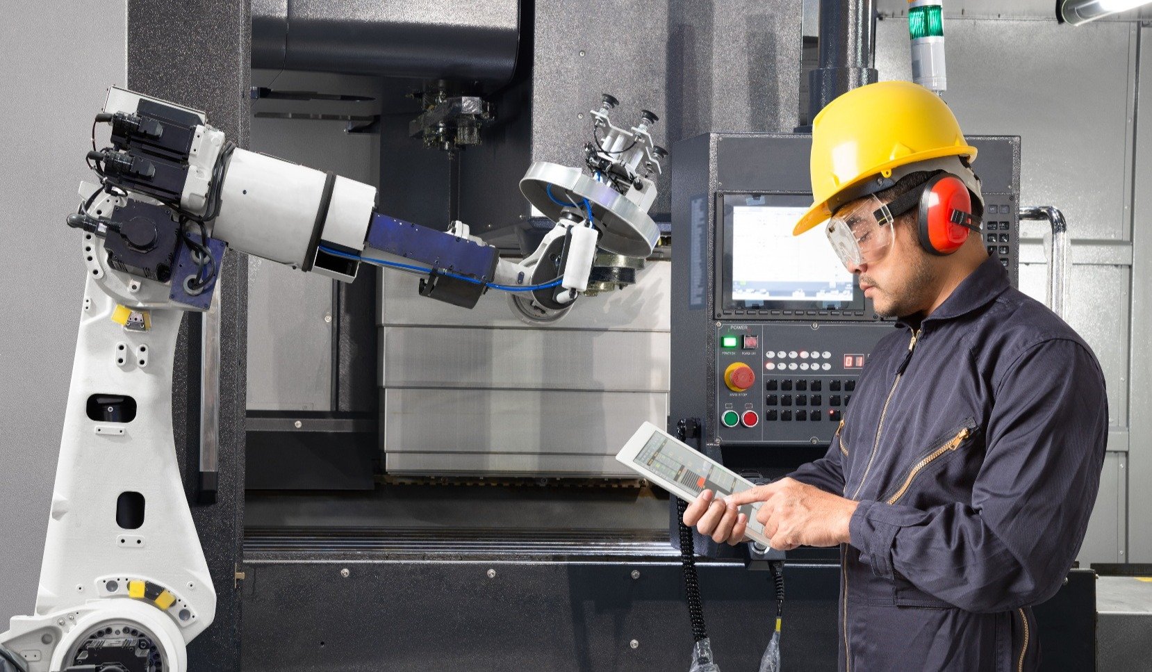 Factory of The Future: Managing an Effective Business | SmartHub